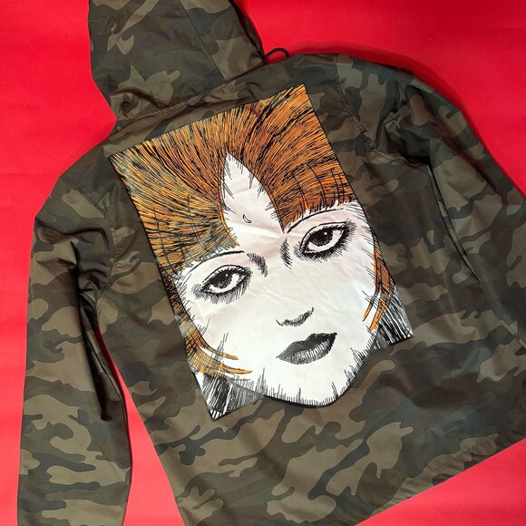 Junji Ito x Crunchyroll Uzumaki Camo Jacket – Limited Edition Anime Streetwear - Picture 7 of 11